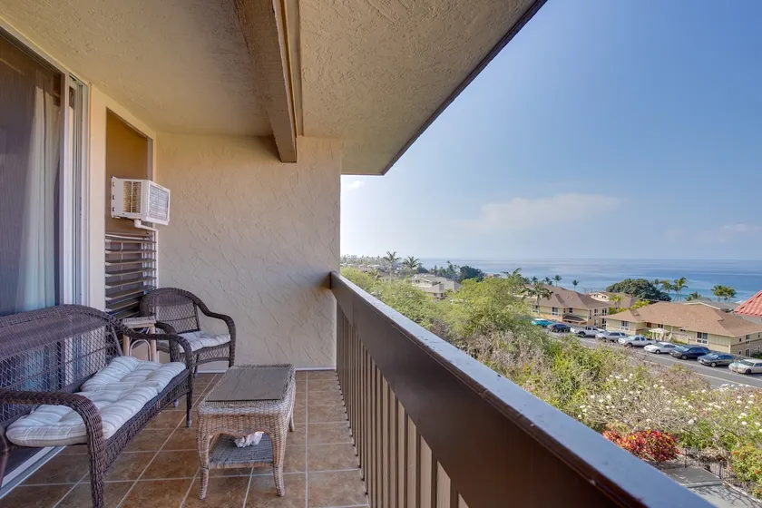 Kailua-Kona Condo: Steps to Beach & Downtown! - Image 1