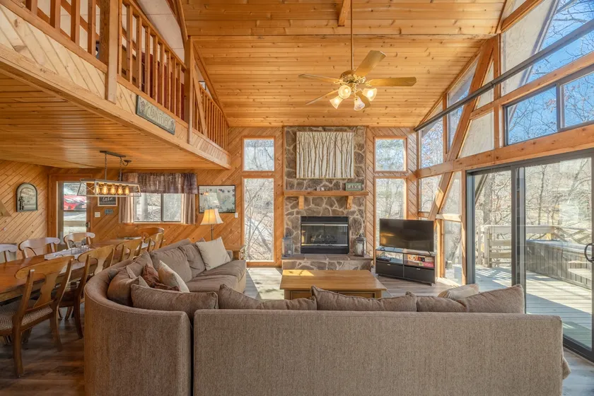 The Wynnbrook Retreat by Innsbrook Vacations! - Image 1