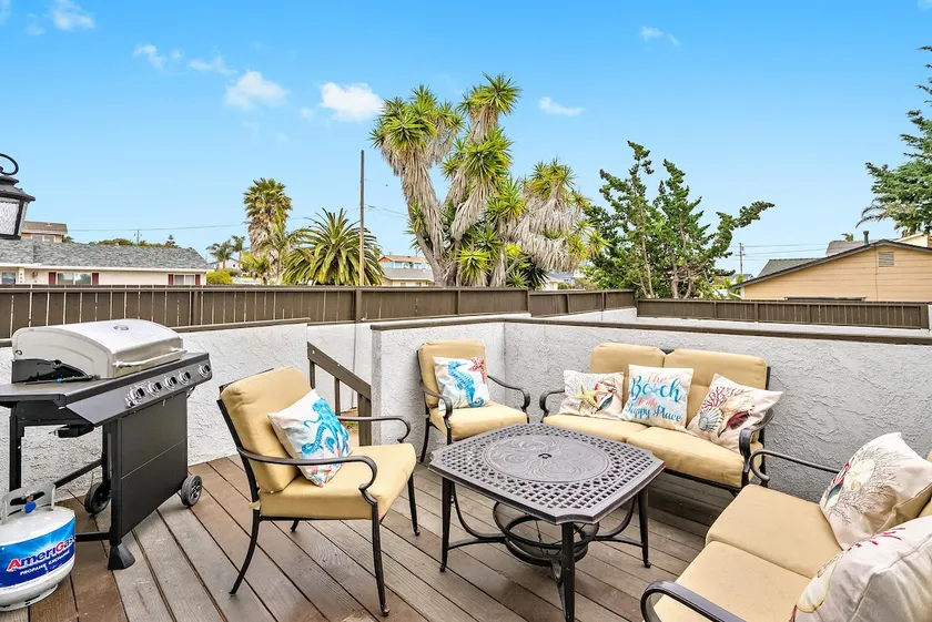 Cheerful Villa del Sol – 2BR duplex near Pismo & Oceano Dunes, Walk to Sand - Image 1