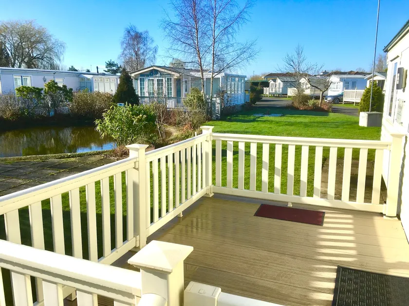 Beautiful 3 bed caravan SouthviewPark Skegness - Image 1