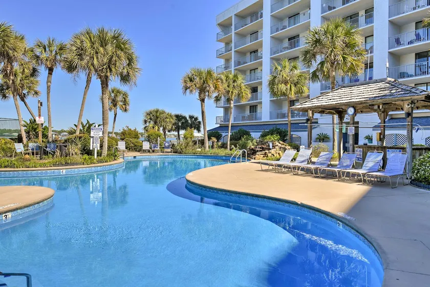 Gulf Shores Retreat w/ Private Beach Access! - Image 1