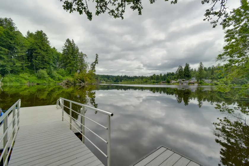 The Swedish Fish: Getaway on Lake Saint Clair! - Image 1