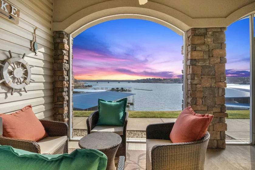 5 Star Land's End #715 Condo! Pool/Lazy River! - Image 1