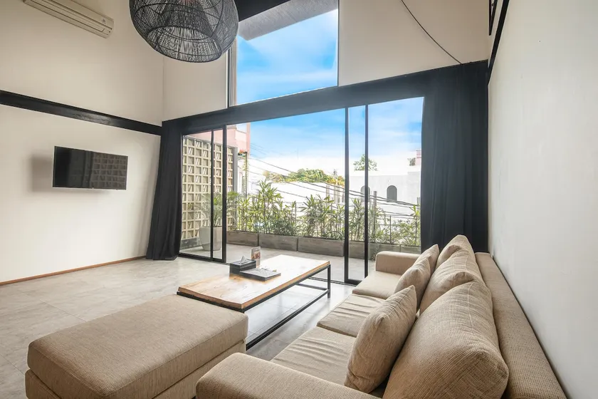 Modern Spacious Loft 200m from the beach Canggu - Image 1