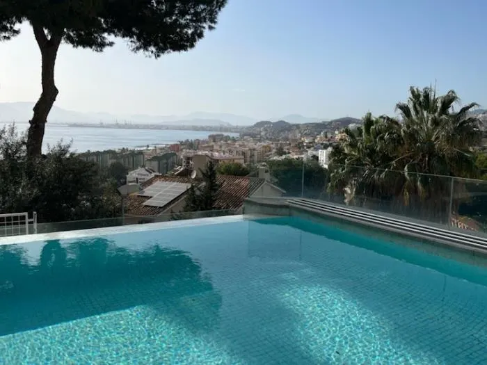 LU&CIA Villa Infinity - Image 1