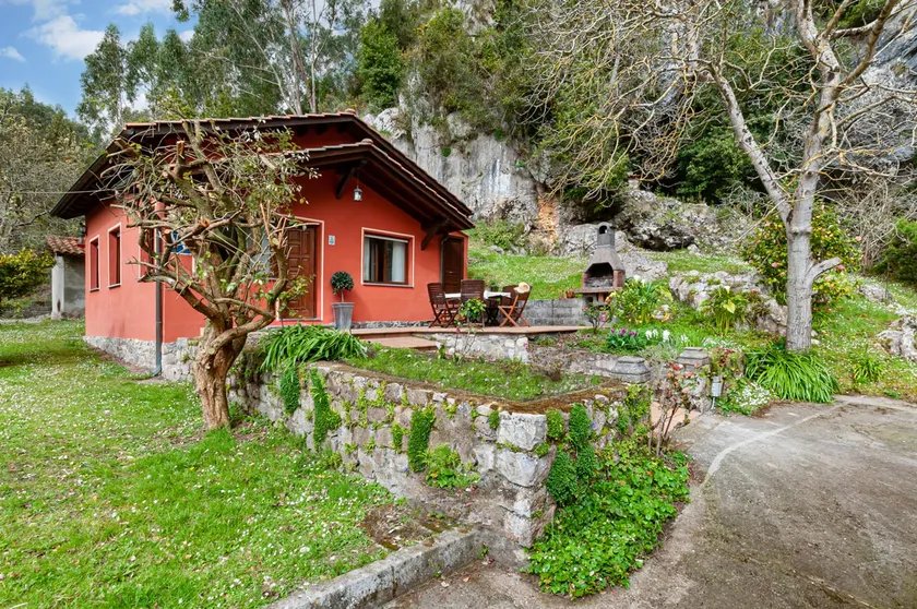 LA CASINA DE CUEVAS DEL AGUA - Image 1
