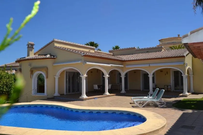 Villa Zayas - Image 1