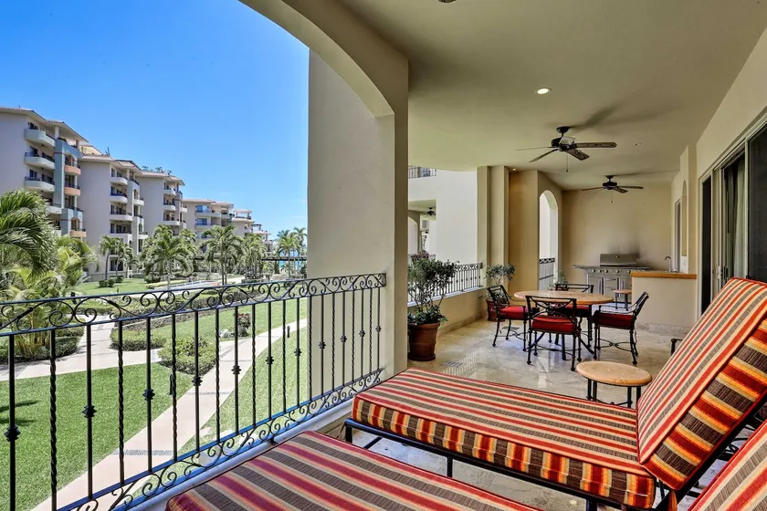 Villa La Estancia Condo: Pools, Hot Tub, & Balcony - Image 1