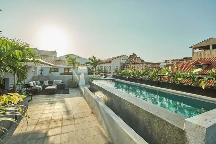 Design Pool and 180º Rooftop N2 - Image 1