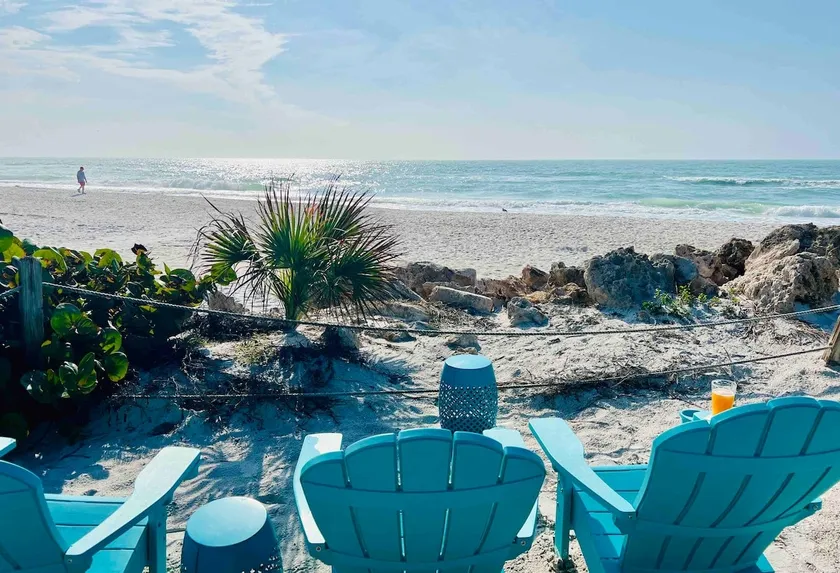 Beach Escape & Pool, steps to Beach & restaurants - Image 1