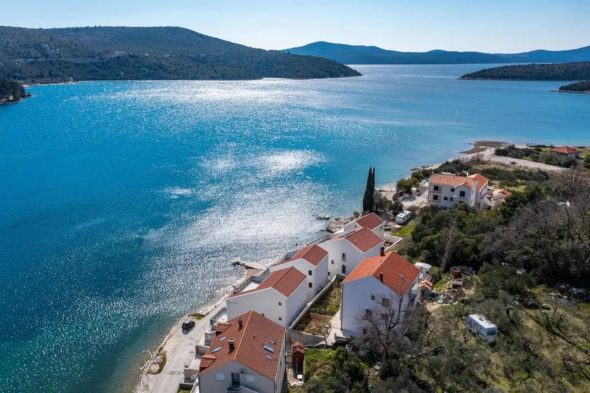 Apt Bobić-Three Bedroom Apt/Balcony and Sea View - Image 1
