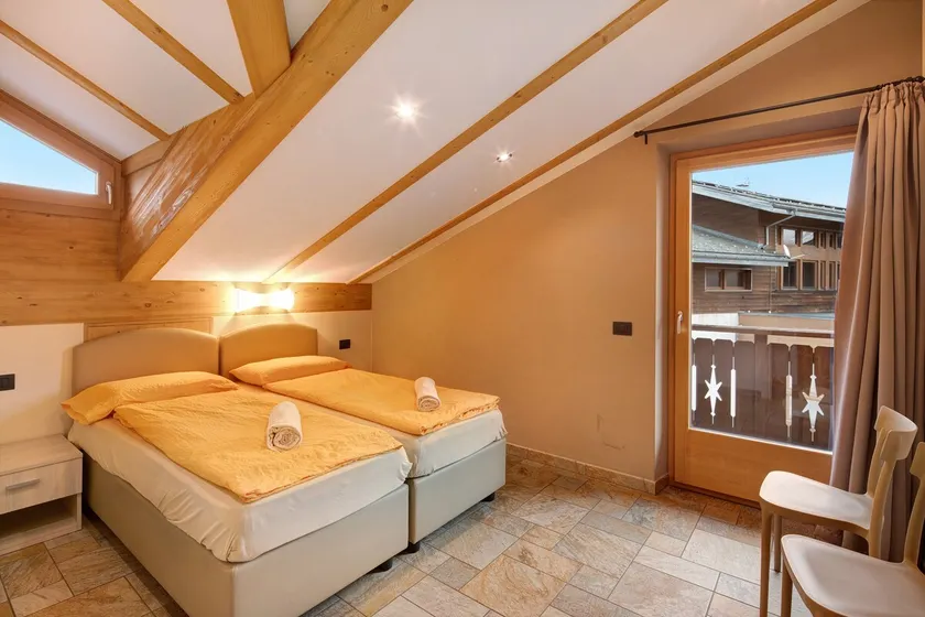 Pet-Friendly Apartment Ermi Casa da Claudia with Mountain View - Image 1