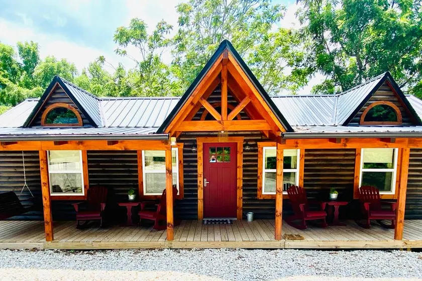 Hokie Hideout-Cabin at Billy Goat Mountain Village - Image 1
