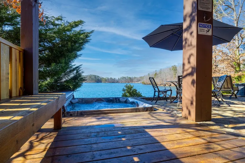 The Hangout at Lake Keowee with Hot Tub & Dock! - Image 1
