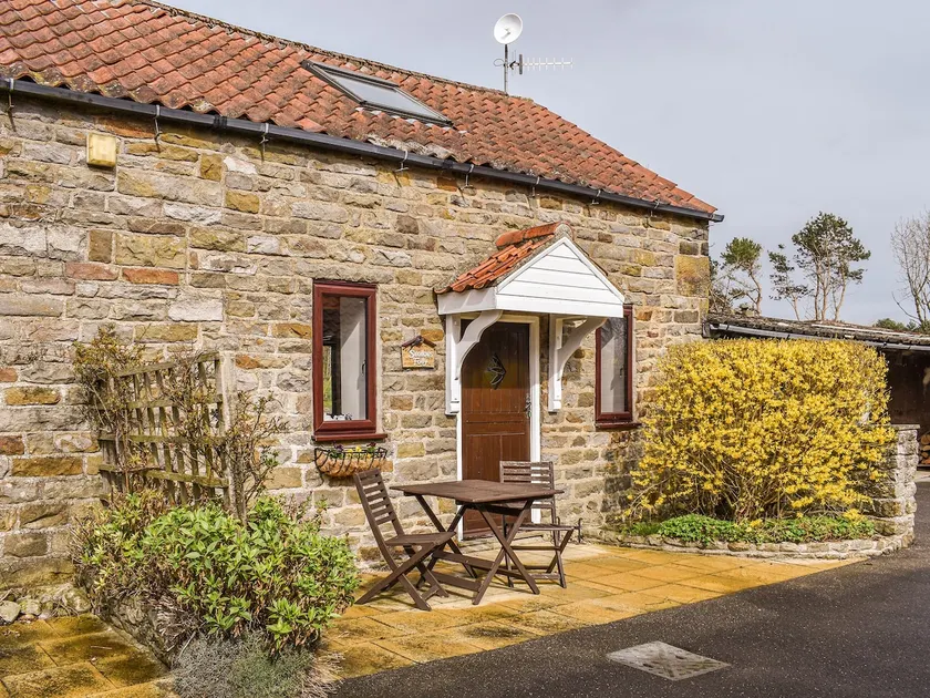 Swallow's Folly-Uk38278 - Image 1