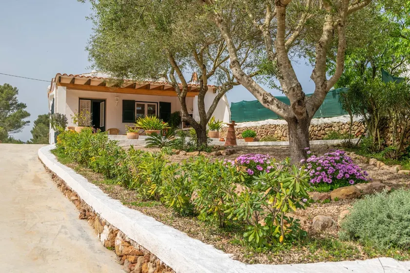 Casa Dina - Image 1