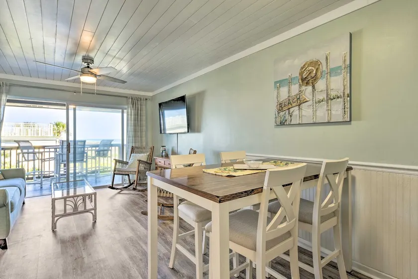 Fernandina Beach Condo ~ 1 Mi to Golf Courses - Image 1
