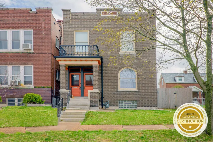 Cozy 3BR | Large Kitchen | Garage Parking - Image 1