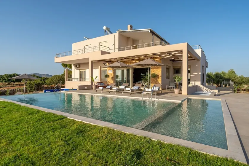 Villa Anastasia with private heated pool and privacy - Image 1