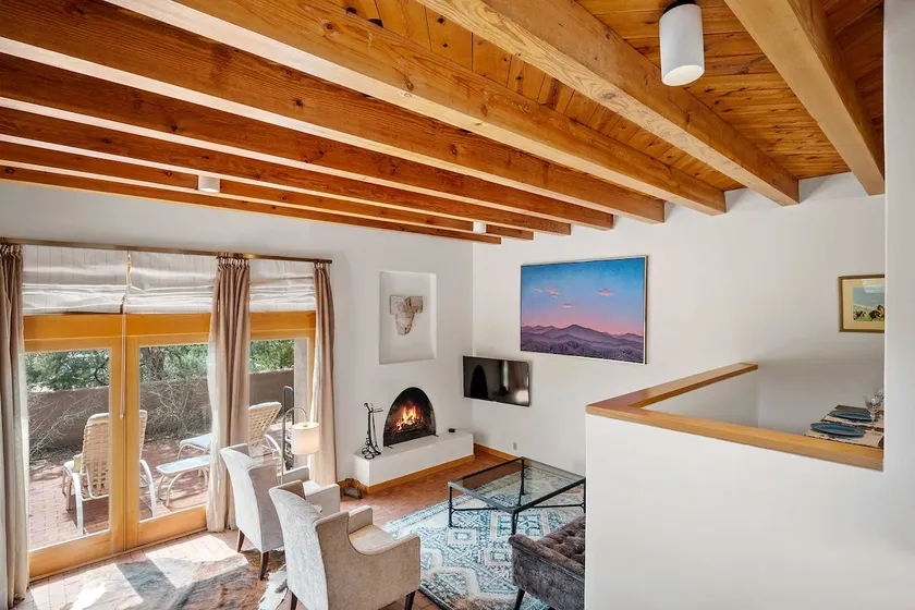 Amazing Mountain Views, Communal Pool - Image 1