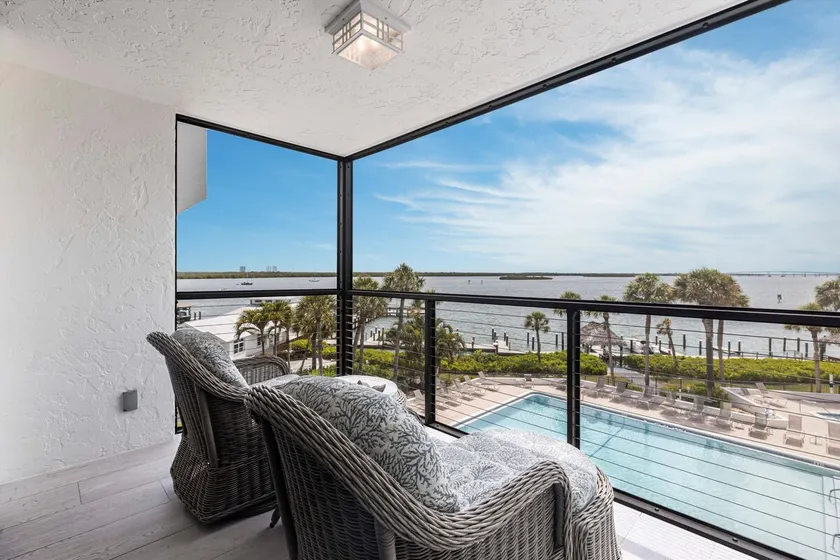 Lovely Marco Island Condo w/ Private Bay View - Image 1