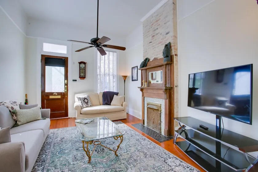 Historic Townhome - 2 Mi to French Quarter! - Image 1