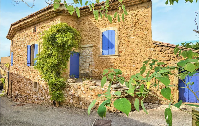 Preciosa casa en Saint Victor la Coste con WiFi - Image 1