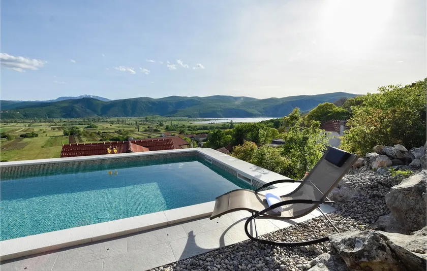 Stunning home in Prolozac Donji - Image 1