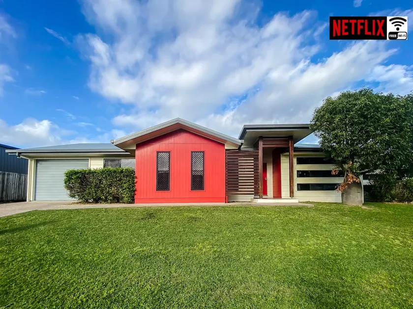WhitsunStays - Casa Crimson - Image 1
