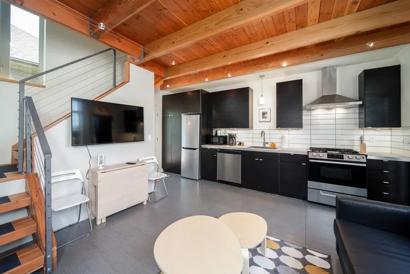 #StayinMyDistrict Buckman Open Loft-Style Townhome - Image 1