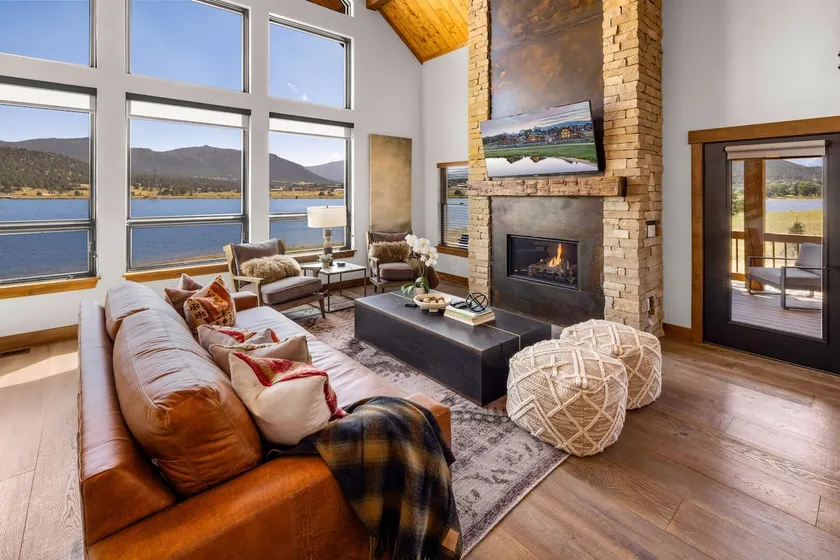 Chalet avec barbecue, terrasse et jacuzzi | Vue lac - Image 1