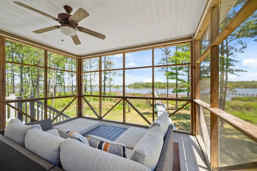 Cast Away Waterfront Getaway with Dock - Image 1