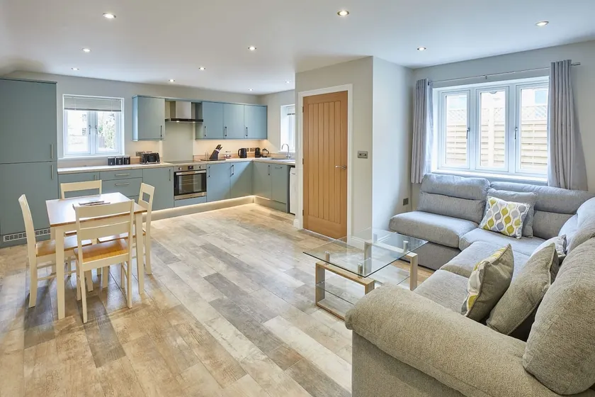 Host & Stay - Sunny Dale Cottage - Image 1