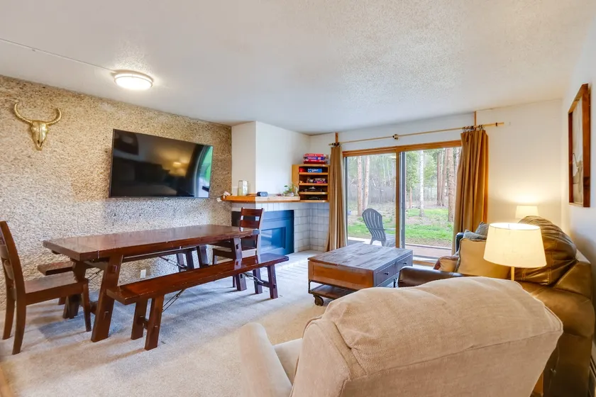 Beautiful Breck Townhome w/ Pool: 1 Mi to Main St! - Image 1