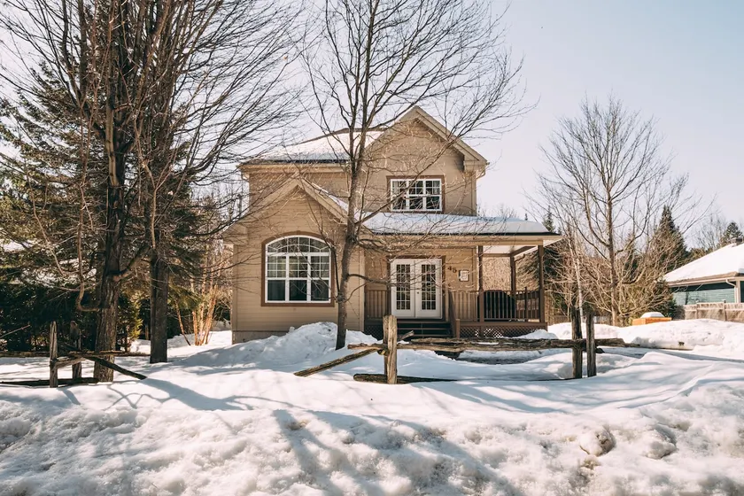 Villa Brébeuf - Relaxing Getaway, Pool or Hot Tub, near Tremblant - Image 1