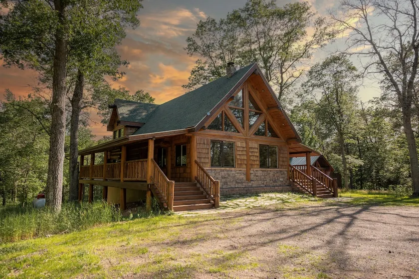 Custom Log Cabin | Pizza Oven + Voyager Access - Image 1