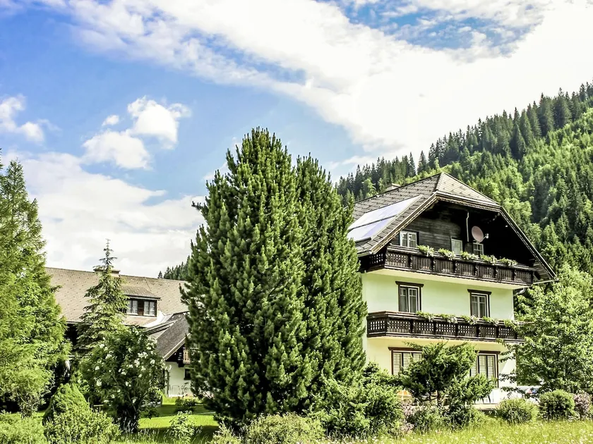 Summit Cross by Interhome - Image 1