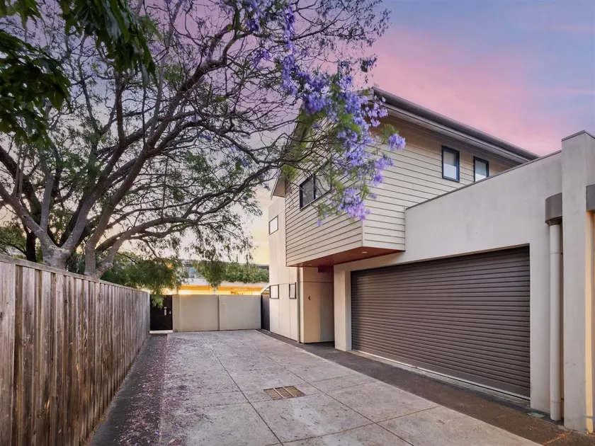 Jacaranda Lane - Sleek & Modern - Central - Image 1