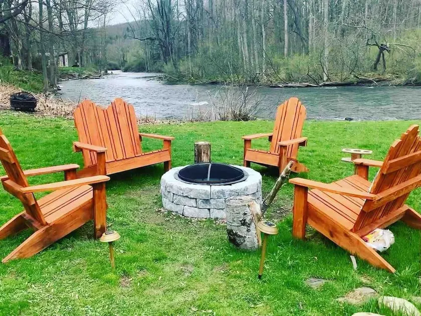 *Oaks Creek Cottage*ON the Creek*3bd 2bath Sleeps6 - Image 1