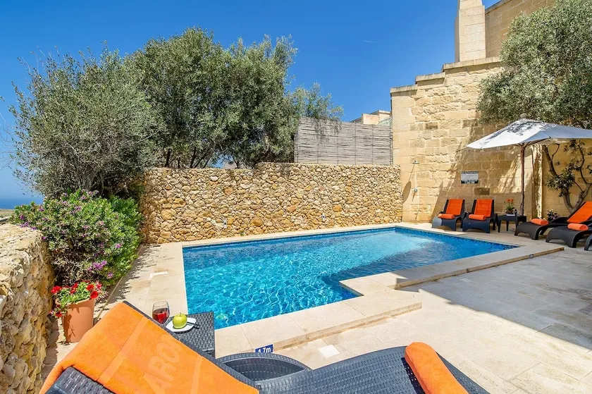 Hamlet 1 Holiday Home - Image 1