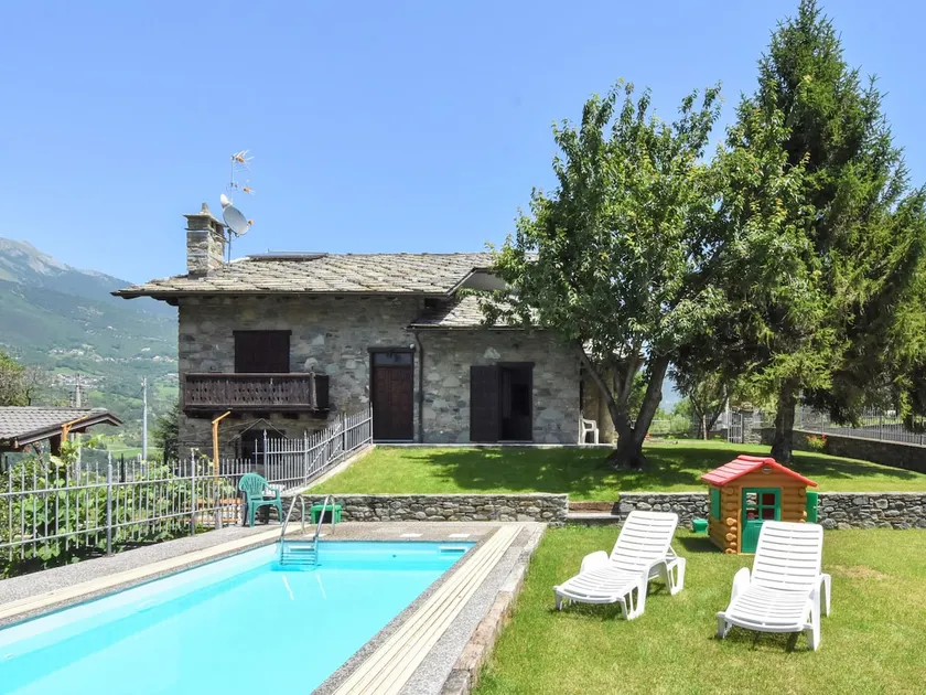 Familienfreundliches Apartment mit Pool, Garten und Grill | Bergblick | Haustierfreundlich - Image 1