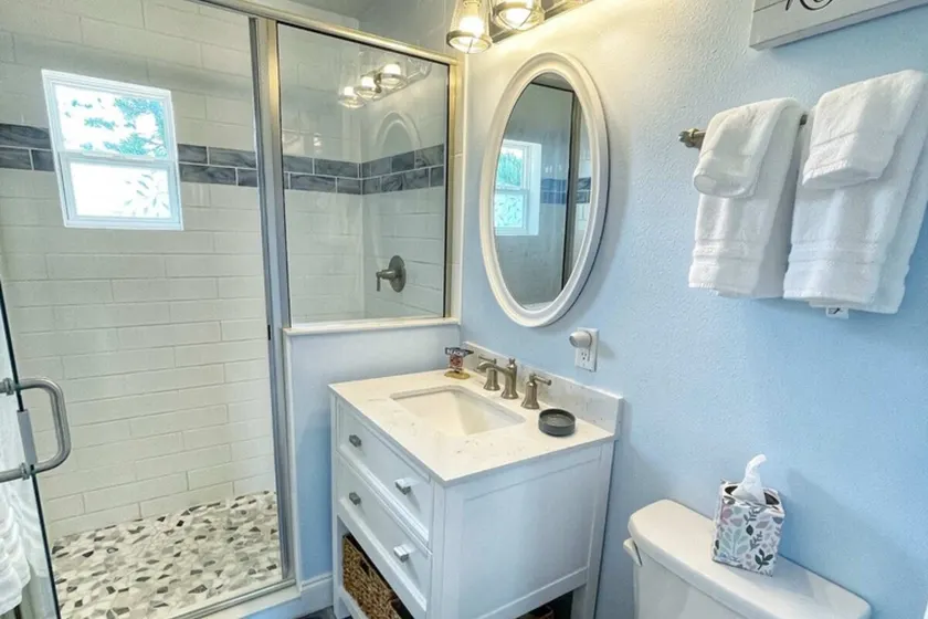 2BR Beachfront Townhouse w/ private beach access - Image 1