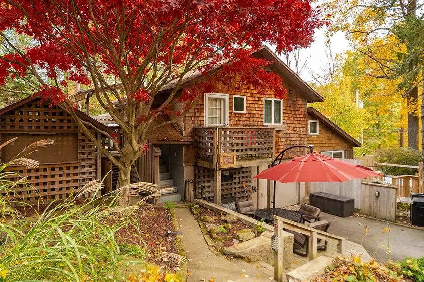 Hygge House - Cozy Comfort & Nature Escape - Image 1