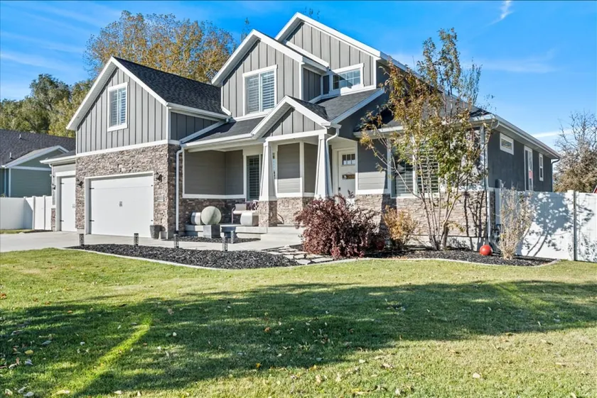 Clean 7 Bedroom, Gym, Sauna, Hot Tub, Game Room - Image 1