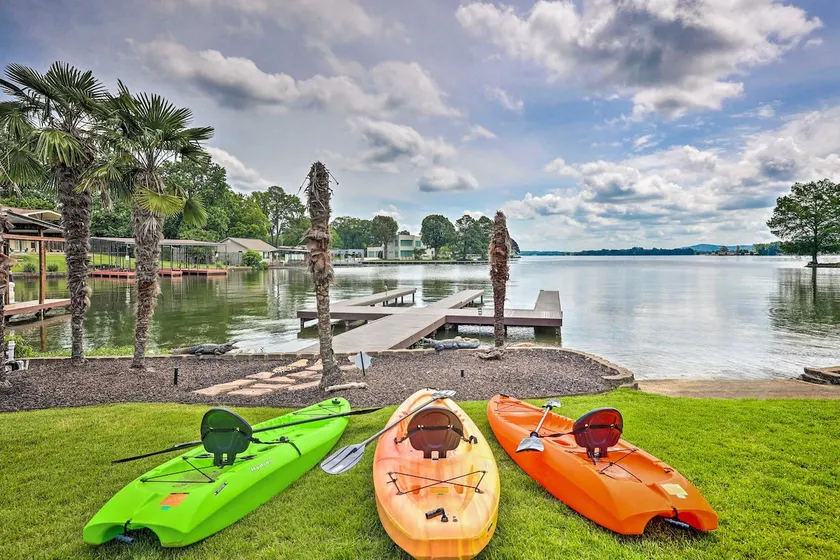 Waterfront Home ~ 4 Mi to Oaklawn Racing Casino! - Image 1