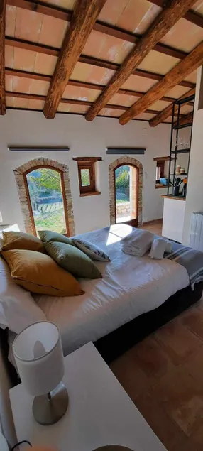studio apartment - Image 1