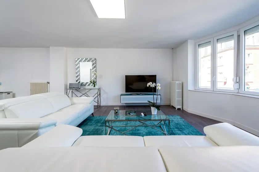 MANA Suites – Manaloft Duplex with gym - Image 1