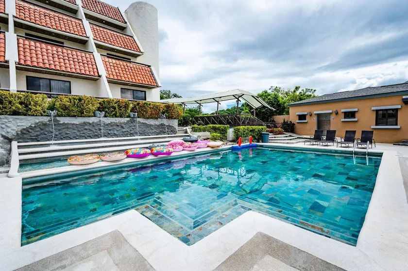 Private Pool Villa, Walk to Beach & Resort Access - Image 1
