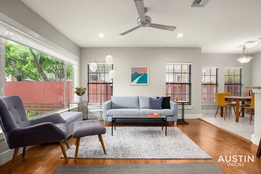 Gorgeous Home in Heart of Zilker with Full Kitchen - Image 1
