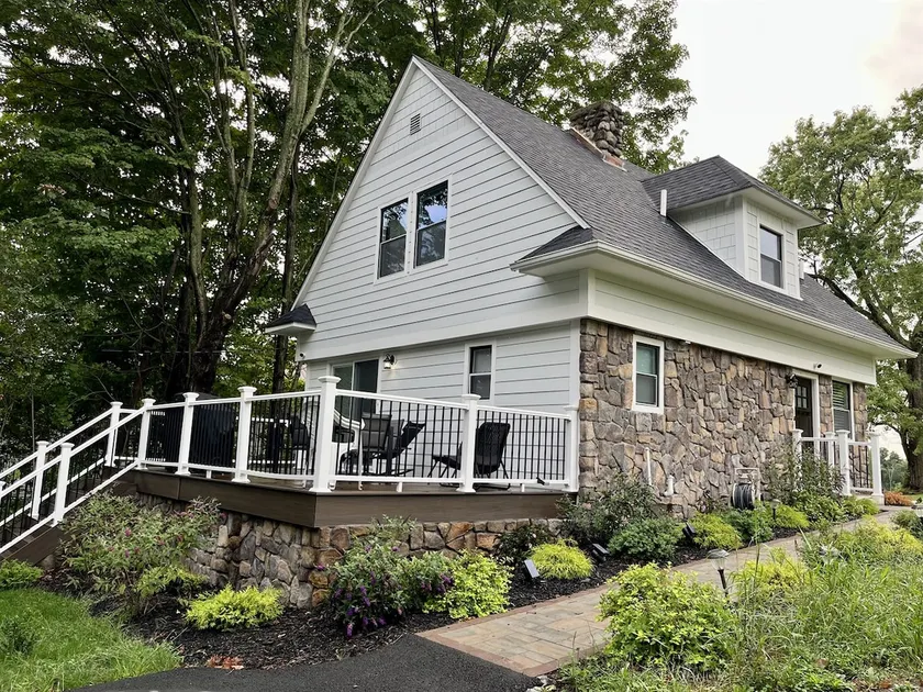 Country House w/Hot Tub, Deck, Grill & Fire Pit - Image 1